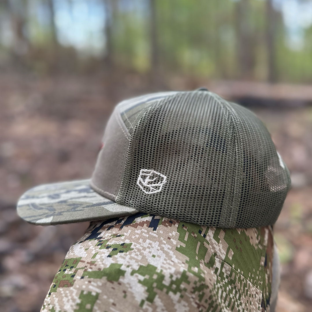 BACKWOODS ORIGINAL BOTTOMLAND 7 PANEL TRUCKER W/ EMBROIDERED TURKEY – HAT