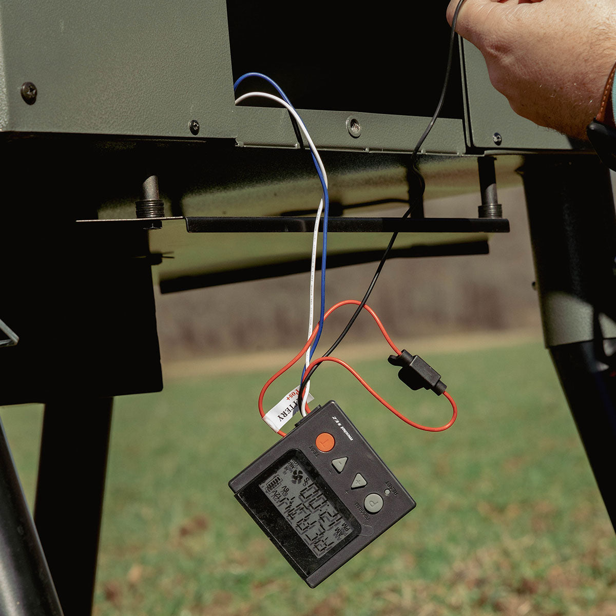 RITUAL™ E-Z FILL SKID FEEDER