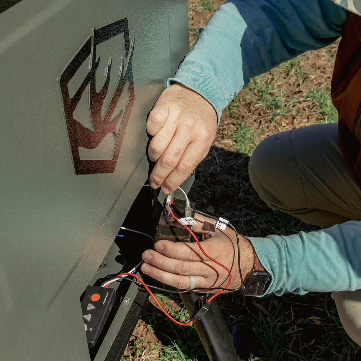 RITUAL™ E-Z FILL SKID FEEDER